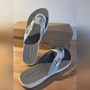 Brand new Sperrys in the box size 6.5 womens